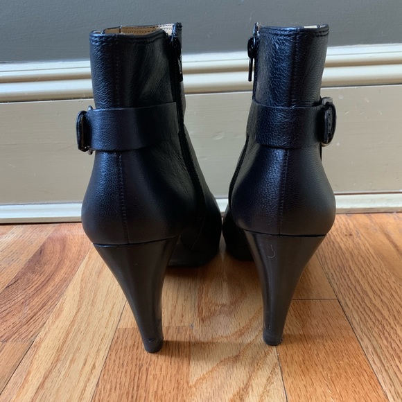 Nine West, Black High Heel Bootie, Size 9.5 - Picture 4 of 4